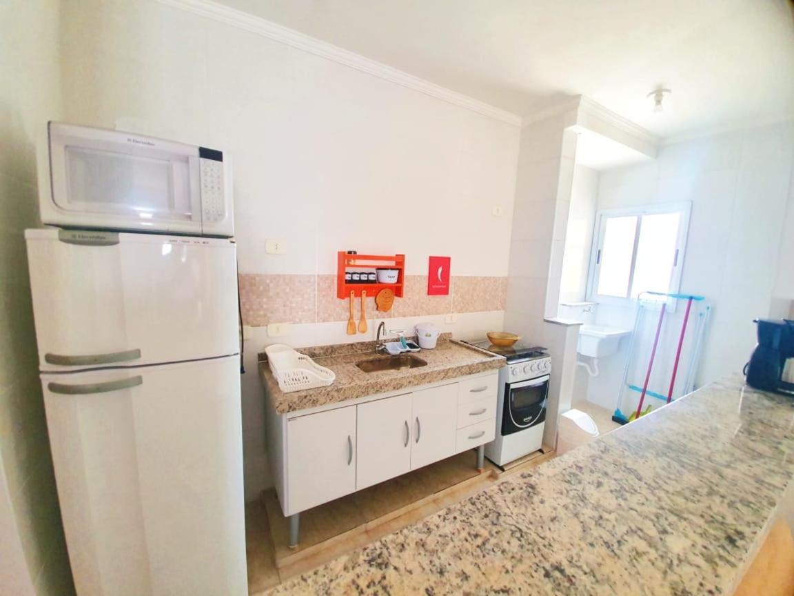 Apartamento Lindo Apto Com 3 Quartos, Apenas 1 Quadra Da Praia Das Toninhas Ubatuba Exterior foto