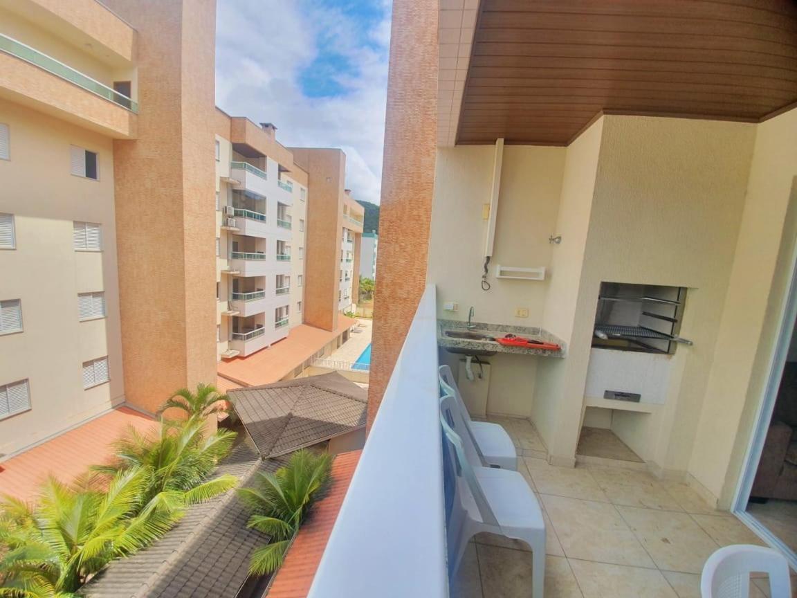 Apartamento Lindo Apto Com 3 Quartos, Apenas 1 Quadra Da Praia Das Toninhas Ubatuba Exterior foto